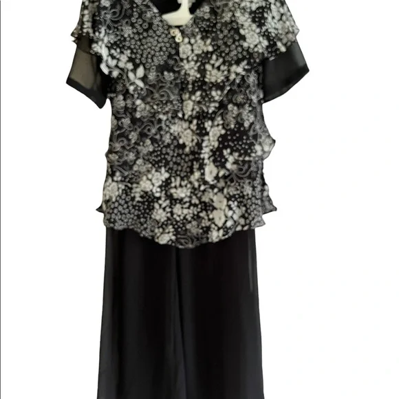 R&M RICHARD’S - Picture 2 of 7